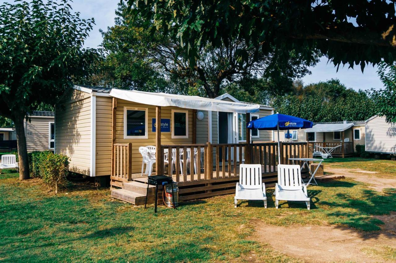 Castell Montgri - Mobile Homes By Lifestyle Holidays L'Estartit Exterior foto