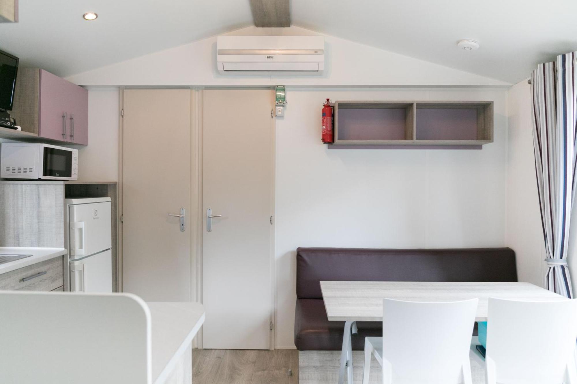 Castell Montgri - Mobile Homes By Lifestyle Holidays L'Estartit Zimmer foto